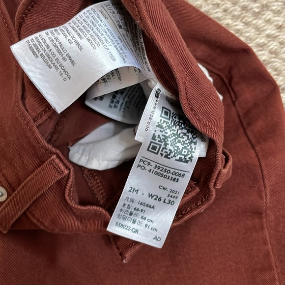 Rust Levi’s - Picture 4 of 4